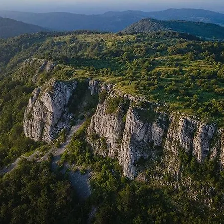 빌라 Homoljska Idila Banja Ždrelo